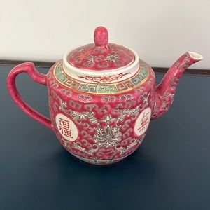 Brand new tea pot